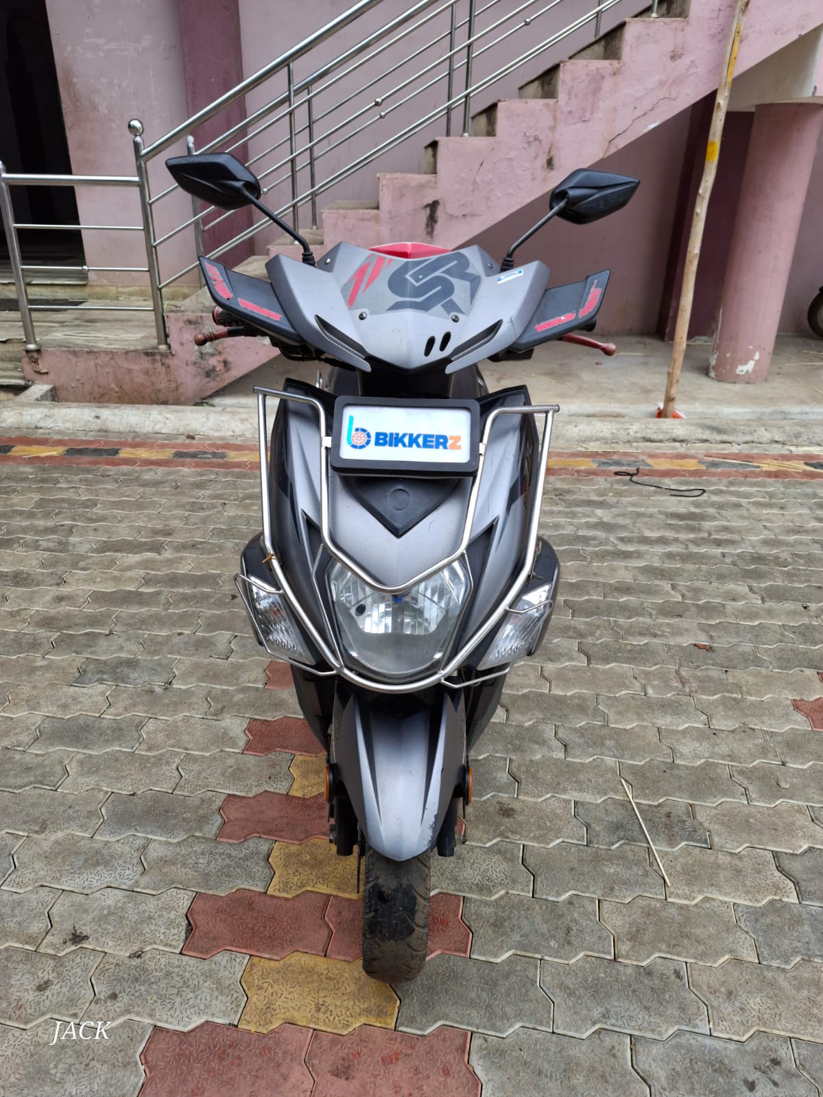 Yamaha RayZR 125 Fi