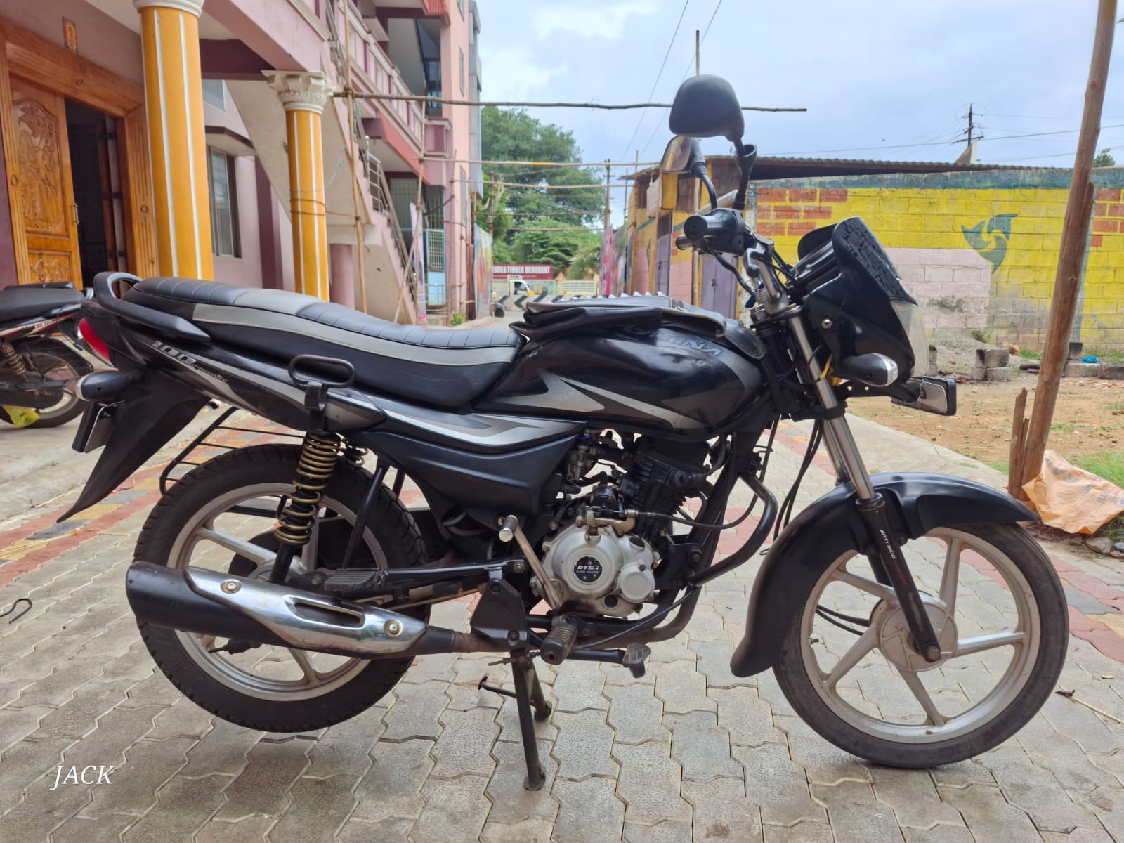 Bajaj Platina 110