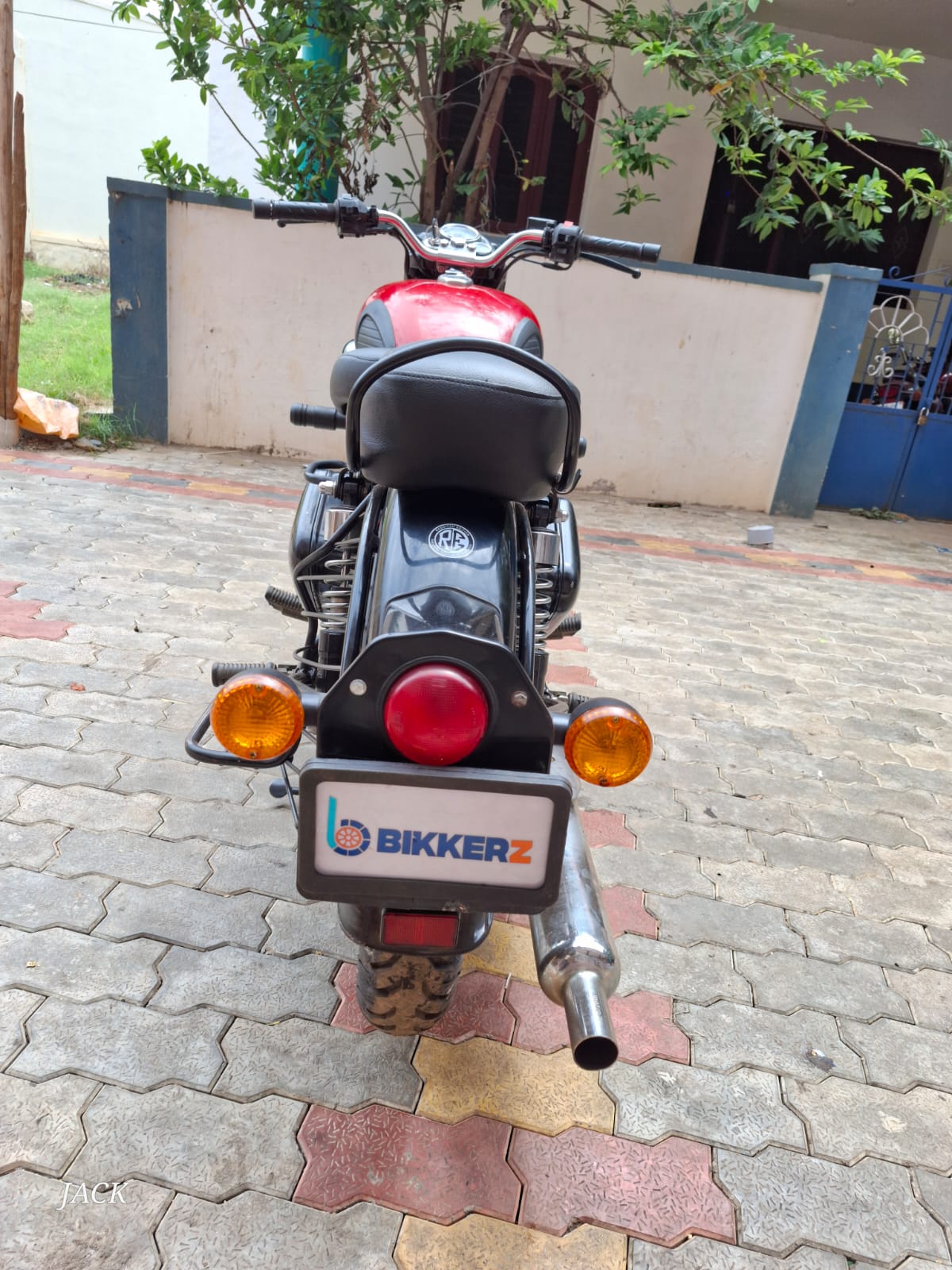 Royal Enfield Bullet 350