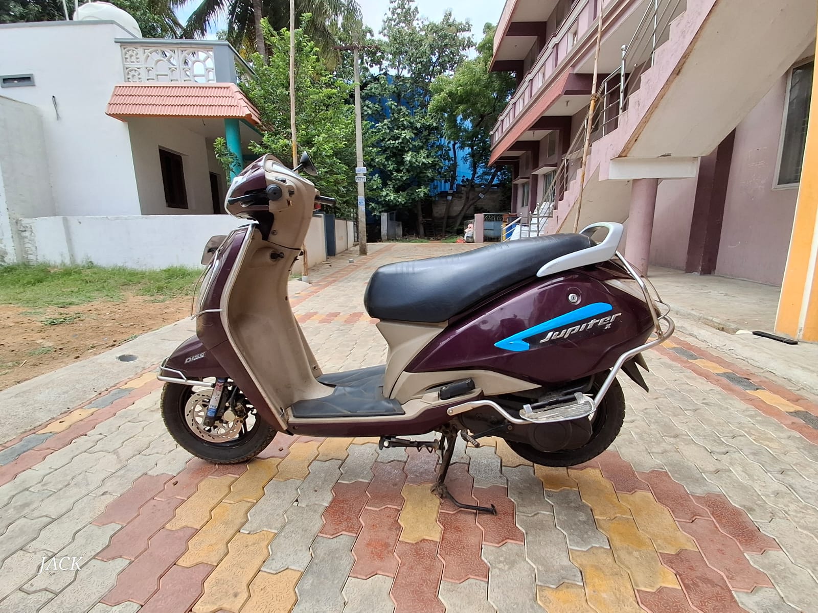 TVS Jupiter